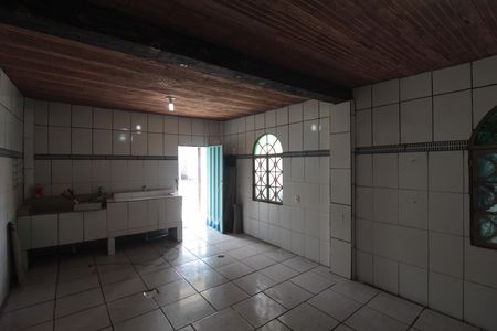 Casa para alugar com 170m², 3 quartos e 6 vagasPonto Comercial