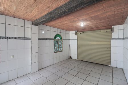 Casa para alugar com 170m², 3 quartos e 6 vagasPonto Comercial