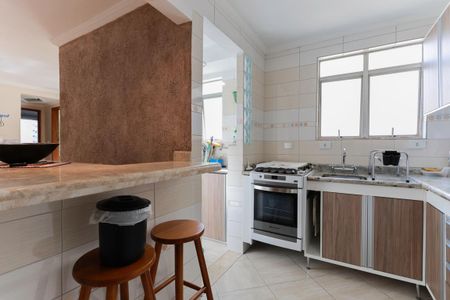 Cozinha de apartamento à venda com 2 quartos, 50m² em Vila Nova Cachoeirinha, São Paulo