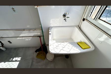 Apartamento para alugar com 48m², 2 quartos e 1 vaga Apartamento para alugar com 48m², 2 quartos e 1 vagaÁrea de Serviço