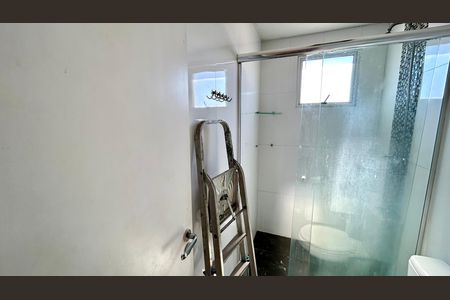 Apartamento para alugar com 48m², 2 quartos e 1 vaga Apartamento para alugar com 48m², 2 quartos e 1 vagaBanheiro