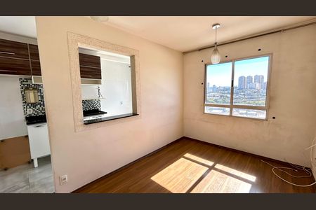 Sala  de apartamento para alugar com 2 quartos, 48m² em Ponte Grande, Guarulhos