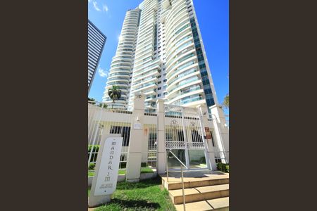 Apartamento para alugar com 59m², 1 quarto e 1 vaga