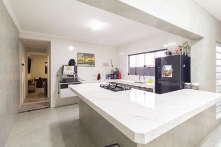 Casa à venda com 125m², 3 quartos e 2 vagas Casa à venda com 125m², 3 quartos e 2 vagasCozinha