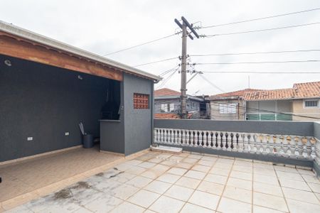 Quintal de casa à venda com 3 quartos, 125m² em Jardim D’abril, Osasco