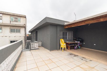 Casa à venda com 125m², 3 quartos e 2 vagas Casa à venda com 125m², 3 quartos e 2 vagasQuintal