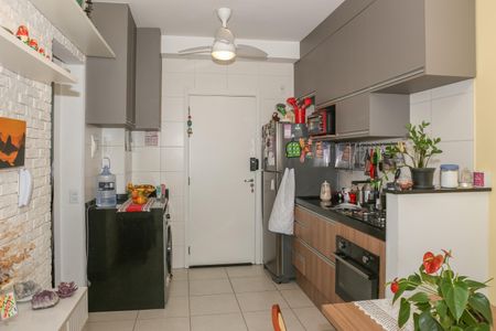 Apartamento à venda com 41m², 2 quartos e sem vaga Apartamento à venda com 41m², 2 quartos e sem vagaSala e Cozinha