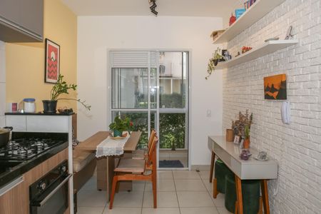 Apartamento à venda com 41m², 2 quartos e sem vaga Apartamento à venda com 41m², 2 quartos e sem vagaSala e Cozinha