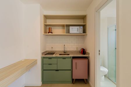 Cozinha de kitnet/studio para alugar com 1 quarto, 22m² em Perdizes, São Paulo