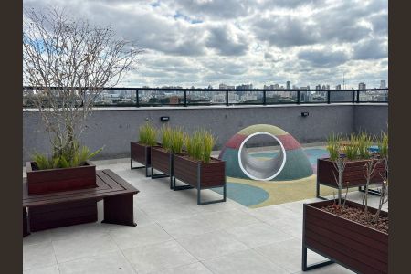 Studio à venda com 17m², 1 quarto e sem vaga Studio à venda com 17m², 1 quarto e sem vagaÁrea comum - Playground