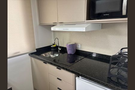 Cozinha - Armários de kitnet/studio à venda com 1 quarto, 17m² em Rebouças, Curitiba