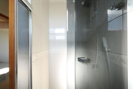 Banheiro de apartamento para alugar com 2 quartos, 51m² em Centro, Diadema