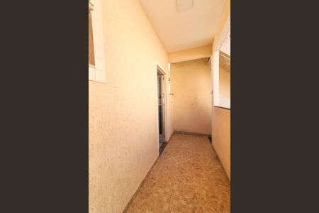 Apartamento para alugar com 60m², 2 quartos e sem vaga Apartamento para alugar com 60m², 2 quartos e sem vagaCorredor