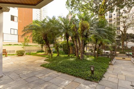 Área comum - Jardim de apartamento à venda com 4 quartos, 140m² em Indianópolis, São Paulo