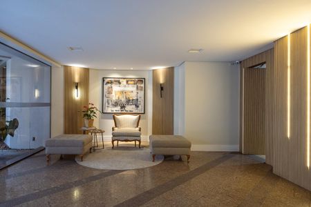 Área comum - Hall de entrada de apartamento à venda com 4 quartos, 140m² em Indianópolis, São Paulo