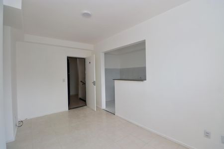 Sala de apartamento para alugar com 2 quartos, 49m² em Tancredo Neves, Salvador