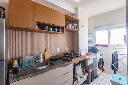 Cozinha de apartamento à venda com 2 quartos, 43m² em Canhema, Diadema