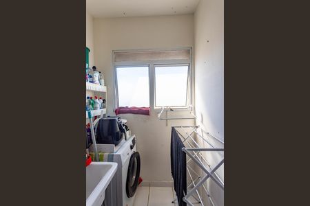 Apartamento à venda com 43m², 2 quartos e 1 vaga Apartamento à venda com 43m², 2 quartos e 1 vagaÁrea de serviço