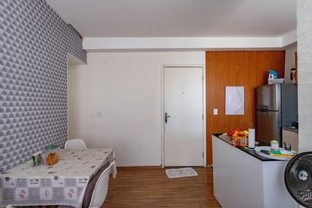 Sala de apartamento à venda com 2 quartos, 43m² em Canhema, Diadema