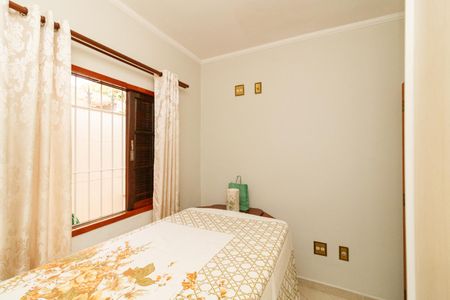 Casa para alugar com 3 quartos, 163m² em Parque Edu Chaves, São Paulo