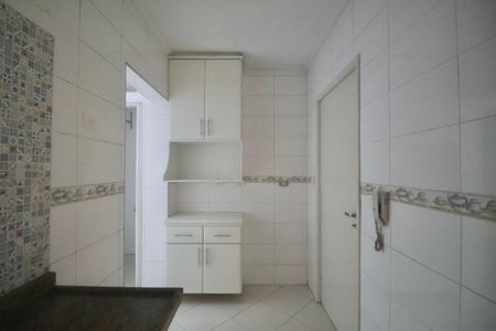 Cozinha de apartamento para alugar com 2 quartos, 64m² em Balneario Cidade Atlantica, Guarujá