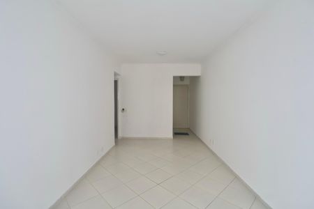 Apartamento para alugar com 64m², 2 quartos e sem vagaSala