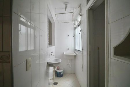 Apartamento para alugar com 64m², 2 quartos e sem vagaÁrea de Serviço