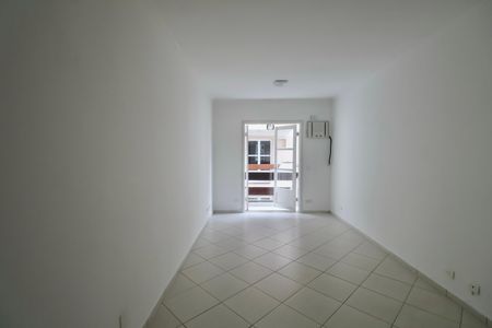 Sala de apartamento para alugar com 2 quartos, 64m² em Balneario Cidade Atlantica, Guarujá
