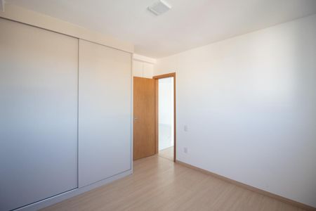 Suíte de apartamento para alugar com 3 quartos, 75m² em Dona Clara, Belo Horizonte