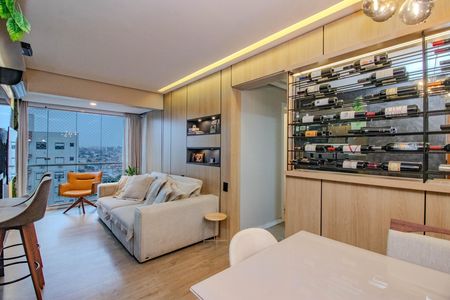 Apartamento à venda com 3 quartos, 73m² em Santa Maria Goretti, Porto Alegre