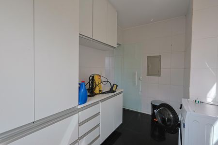 Casa de condomínio para alugar com 380m², 4 quartos e 4 vagas
