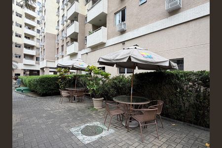 Apartamento à venda com 74m², 3 quartos e 1 vaga Apartamento à venda com 74m², 3 quartos e 1 vagaÁrea comum