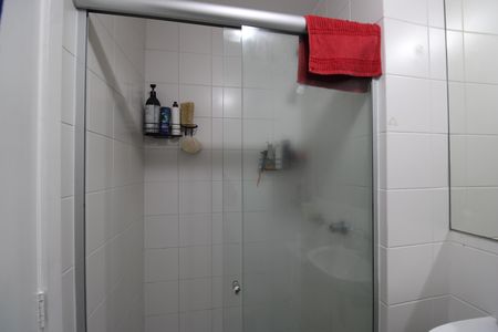 Apartamento à venda com 74m², 3 quartos e 1 vagaBanheiro da suíte