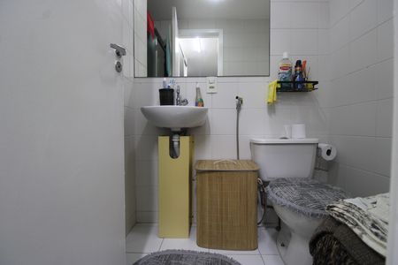 Apartamento à venda com 74m², 3 quartos e 1 vagaBanheiro da suíte