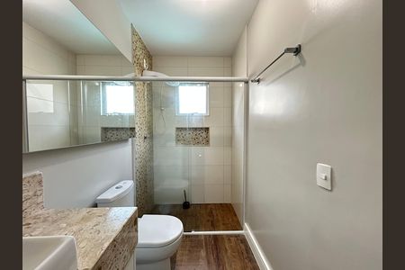 Casa de condomínio para alugar com 100m², 2 quartos e 2 vagas Casa de condomínio para alugar com 100m², 2 quartos e 2 vagasBanheiro suíte