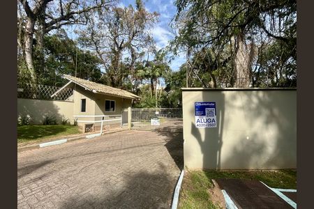 Casa de condomínio para alugar com 100m², 2 quartos e 2 vagas Casa de condomínio para alugar com 100m², 2 quartos e 2 vagasFachada