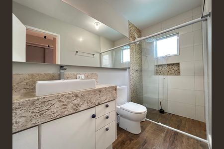 Casa de condomínio para alugar com 100m², 2 quartos e 2 vagas Casa de condomínio para alugar com 100m², 2 quartos e 2 vagasBanheiro suíte