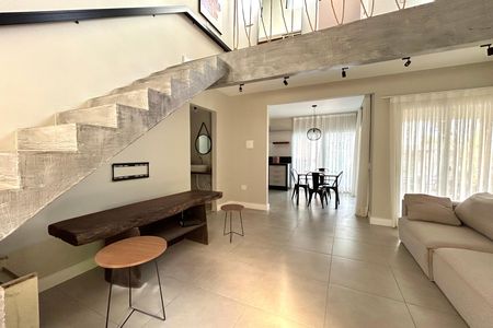 Casa de condomínio para alugar com 100m², 2 quartos e 2 vagas Casa de condomínio para alugar com 100m², 2 quartos e 2 vagasSala