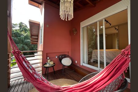 Casa de condomínio para alugar com 100m², 2 quartos e 2 vagas Casa de condomínio para alugar com 100m², 2 quartos e 2 vagasVaranda