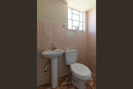 Casa à venda com 80m², 2 quartos e sem vagaBanheiro de serviço
