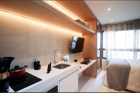 Cozinha de kitnet/studio para alugar com 1 quarto, 20m² em Vila Nova Conceição, São Paulo