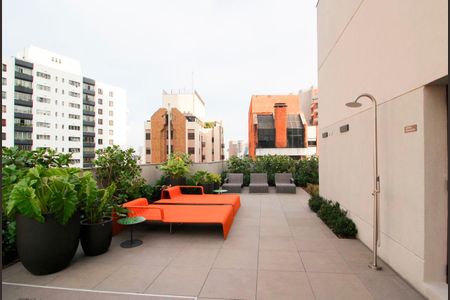 Área comum - Piscina de kitnet/studio para alugar com 1 quarto, 20m² em Vila Nova Conceição, São Paulo