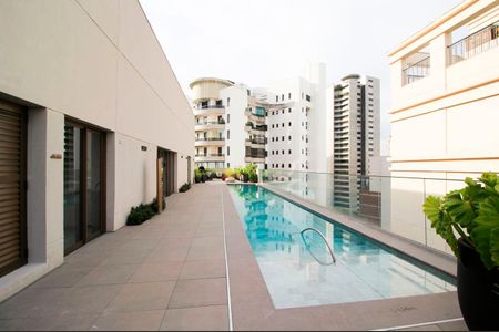 Studio para alugar com 20m², 1 quarto e sem vaga Studio para alugar com 20m², 1 quarto e sem vagaÁrea comum - Piscina