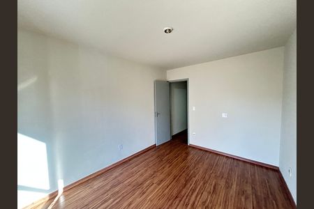 Casa para alugar com 67m², 2 quartos e 1 vagaQuarto 1