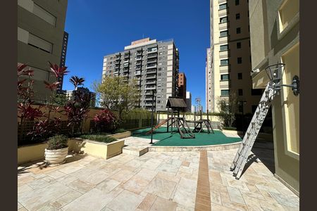 Apartamento à venda com 75m², 2 quartos e 1 vaga Apartamento à venda com 75m², 2 quartos e 1 vagaÁrea comum - Playground