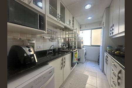 Apartamento à venda com 75m², 2 quartos e 1 vaga Apartamento à venda com 75m², 2 quartos e 1 vagaCozinha