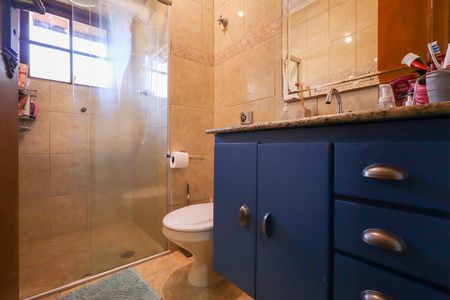Casa de condomínio à venda com 100m², 3 quartos e 5 vagas Casa de condomínio à venda com 100m², 3 quartos e 5 vagasBanheiro Social