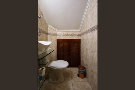 Casa de condomínio à venda com 100m², 3 quartos e 5 vagas Casa de condomínio à venda com 100m², 3 quartos e 5 vagasLavabo