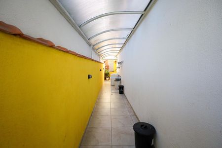 Casa de condomínio à venda com 100m², 3 quartos e 5 vagas Casa de condomínio à venda com 100m², 3 quartos e 5 vagasÁrea de Serviço
