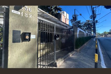 Fachada de casa de condomínio à venda com 3 quartos, 100m² em Jardim Ubirajara, São Paulo